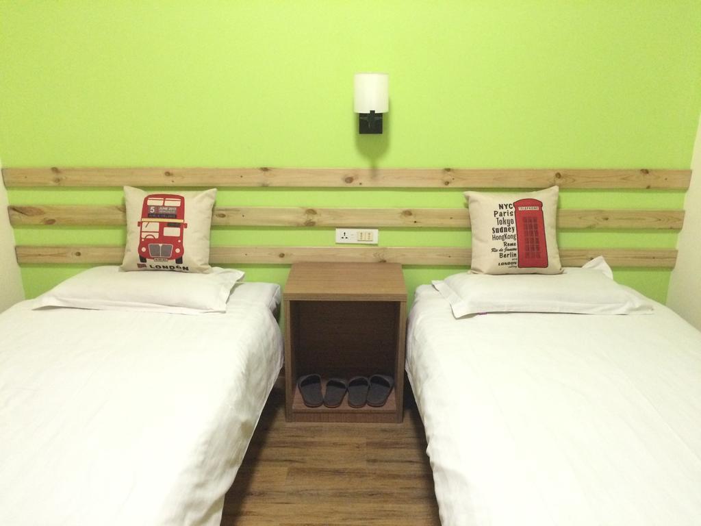 Xi'An Rainbow Youth Hotel Exterior photo
