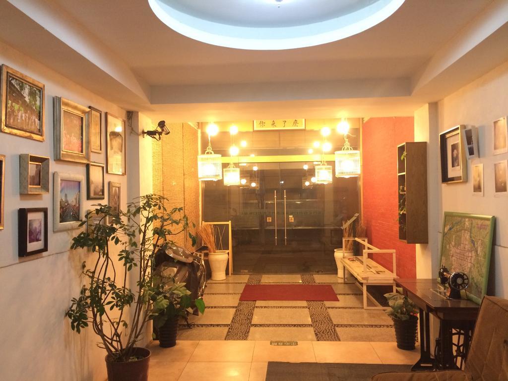 Xi'An Rainbow Youth Hotel Exterior photo